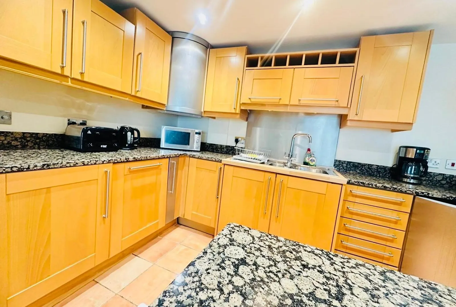 Modern 2Bed 2Bath Apartment Canary Wharf - Upto 5 Person London
